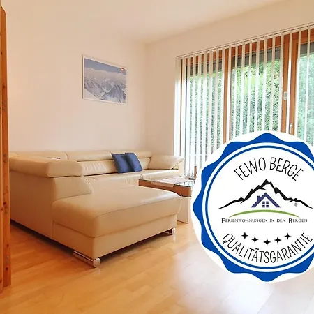 Zum Glueck Apartman *