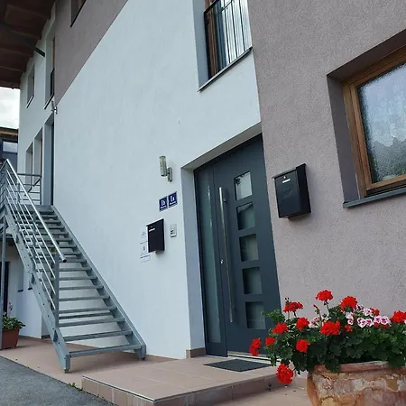 Apartman Zum Glueck Sautens