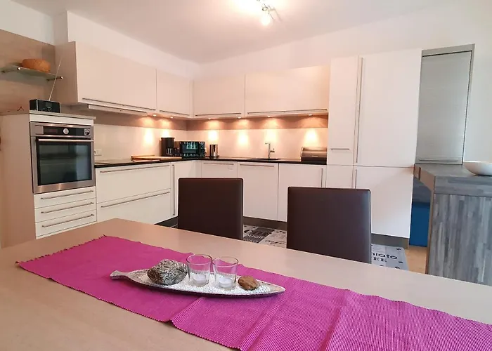 Zum Glueck ساوتينس