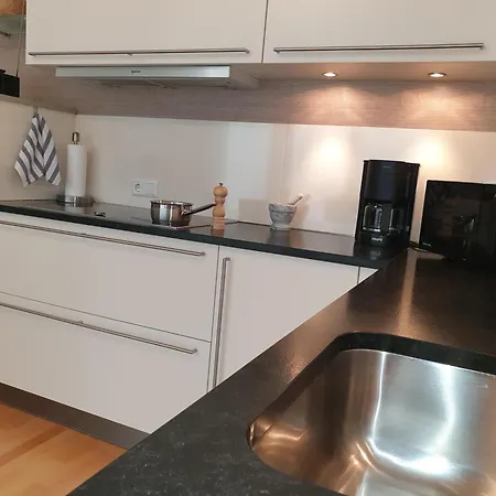 Zum Glueck * Sautens